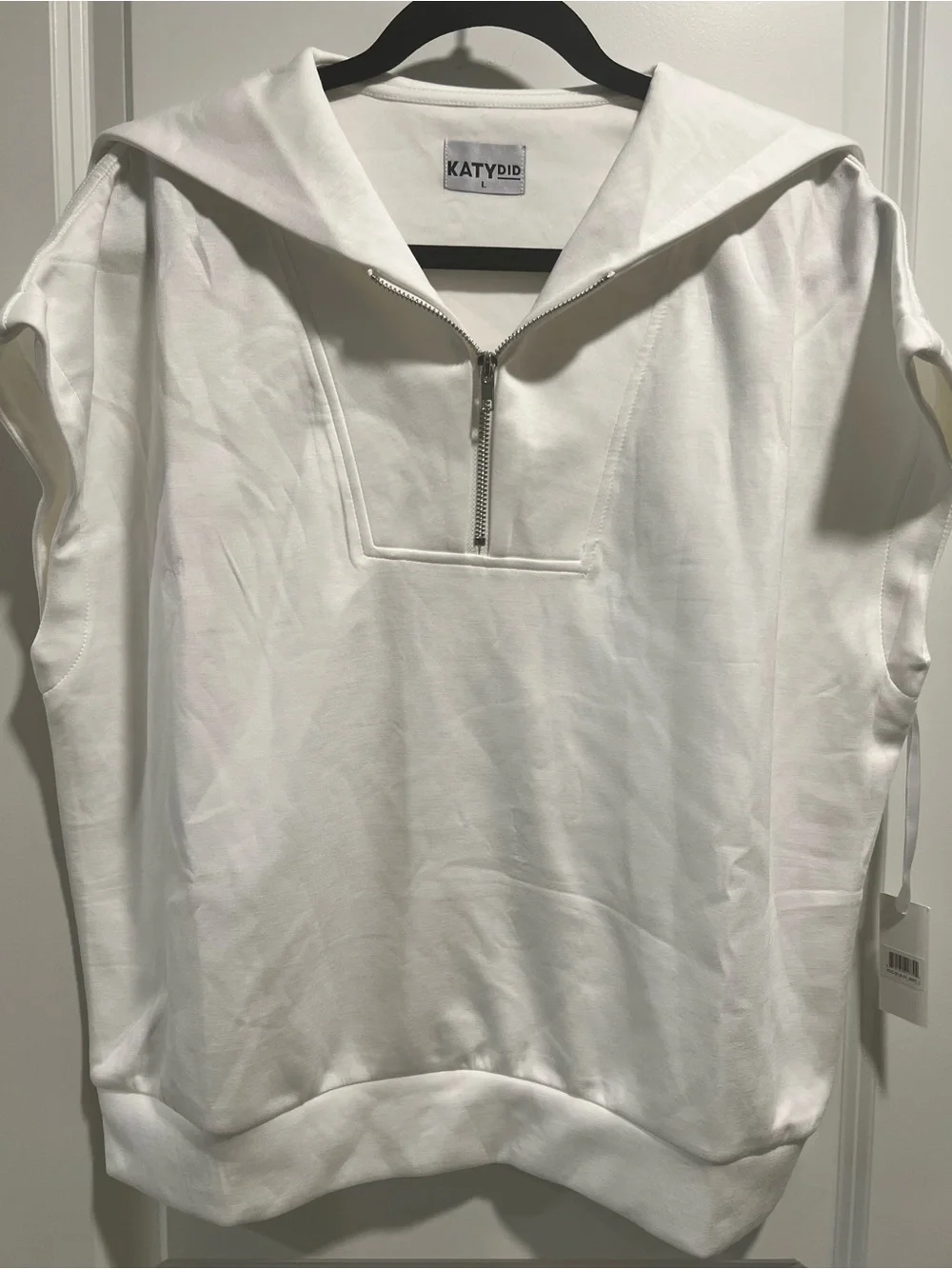 Katydid Women’s White Zip Pullover and Shorts Set Size L NWT